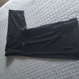 Men's S Under Armour tee